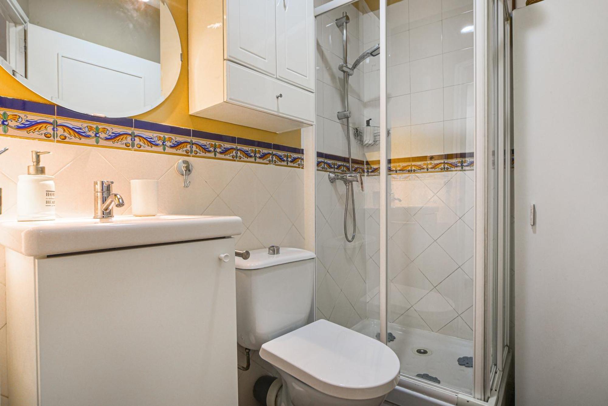 El Prado Historic Center Appartement Madrid Buitenkant foto